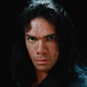 Darren Shahlavi
